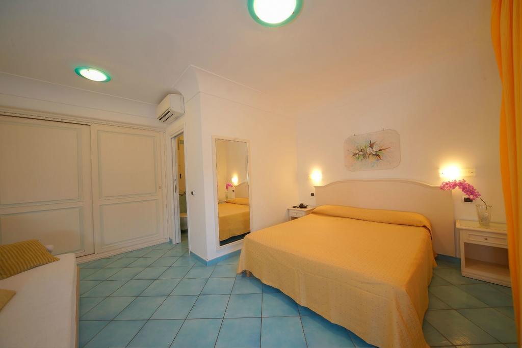 Le Canne Family Resort & Spa Forio di Ischia Kamer foto